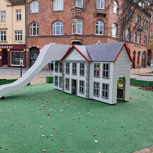 Brandstation opfrisket