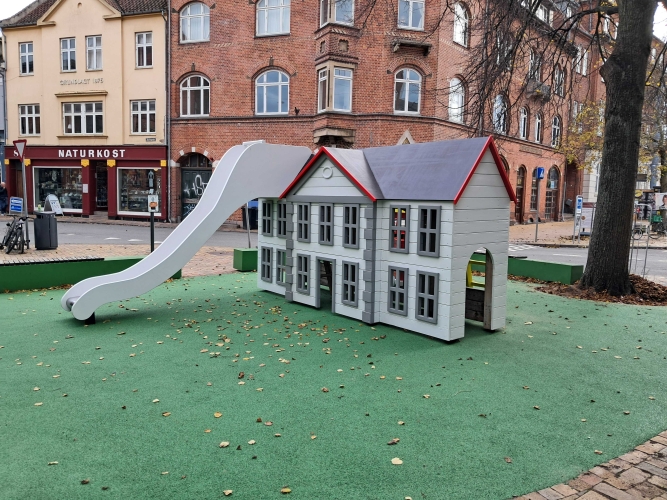 Brandstation opfrisket